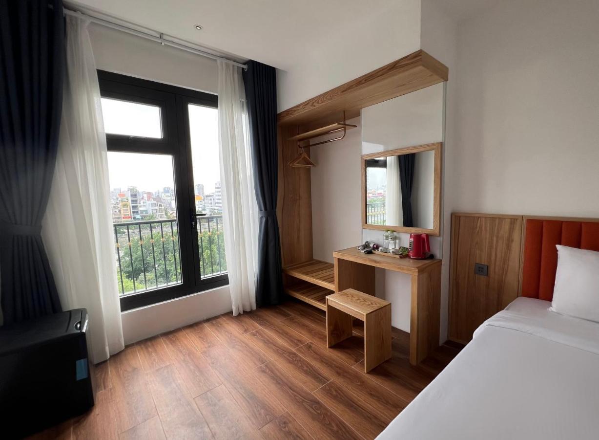 Haven Hut Riverside Hotel Хошимин Экстерьер фото
