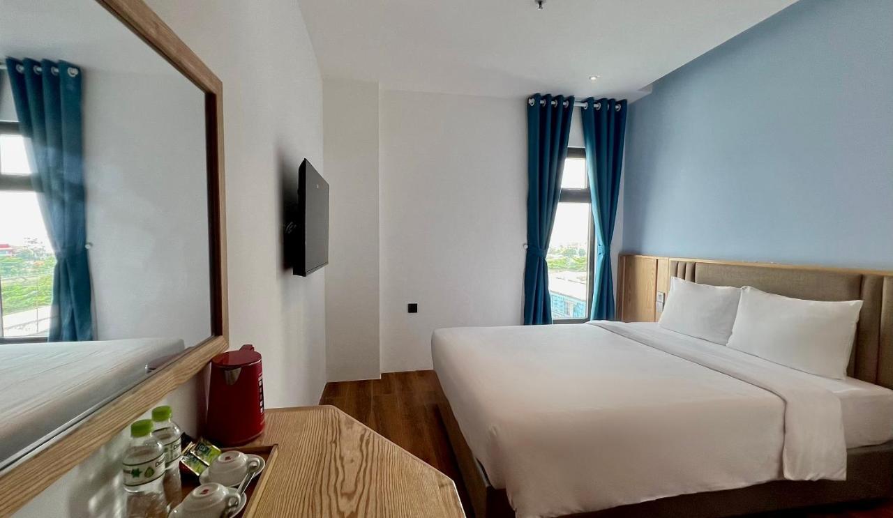 Haven Hut Riverside Hotel Хошимин Экстерьер фото