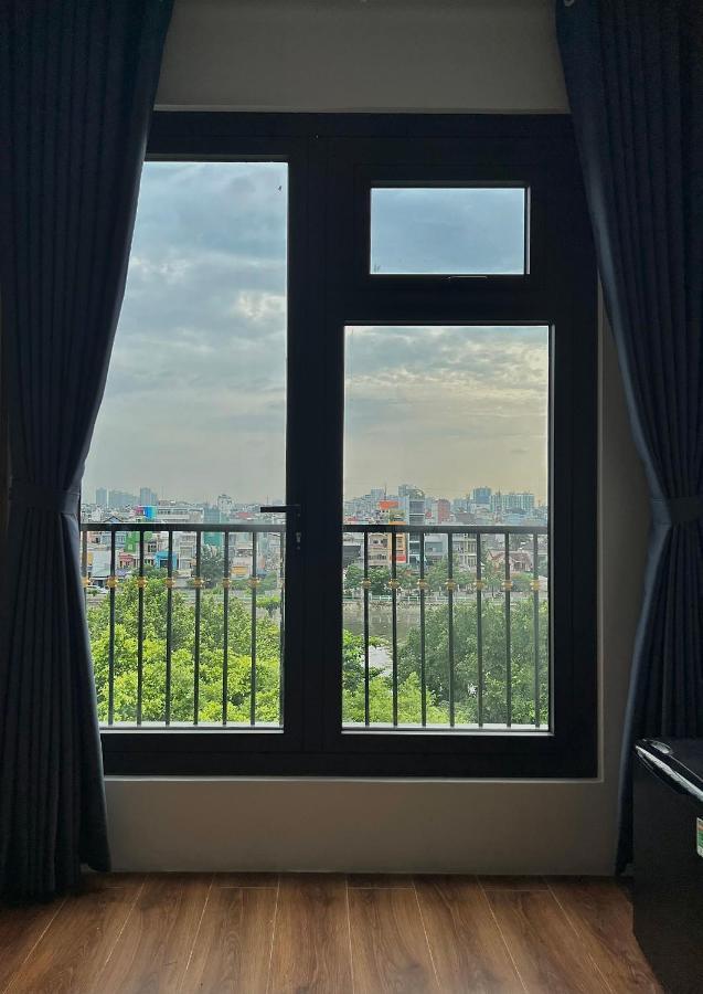 Haven Hut Riverside Hotel Хошимин Экстерьер фото