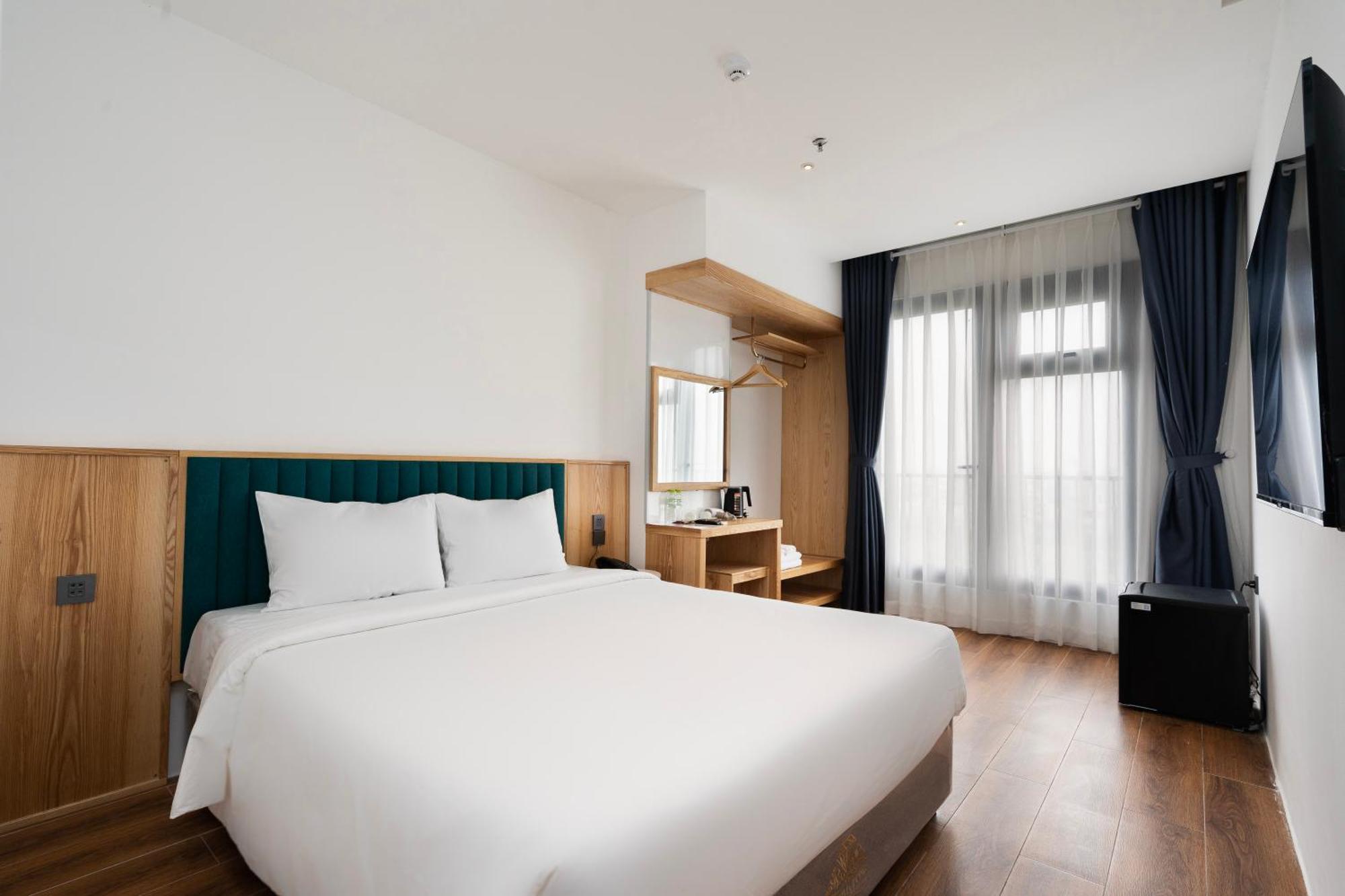 Haven Hut Riverside Hotel Хошимин Экстерьер фото