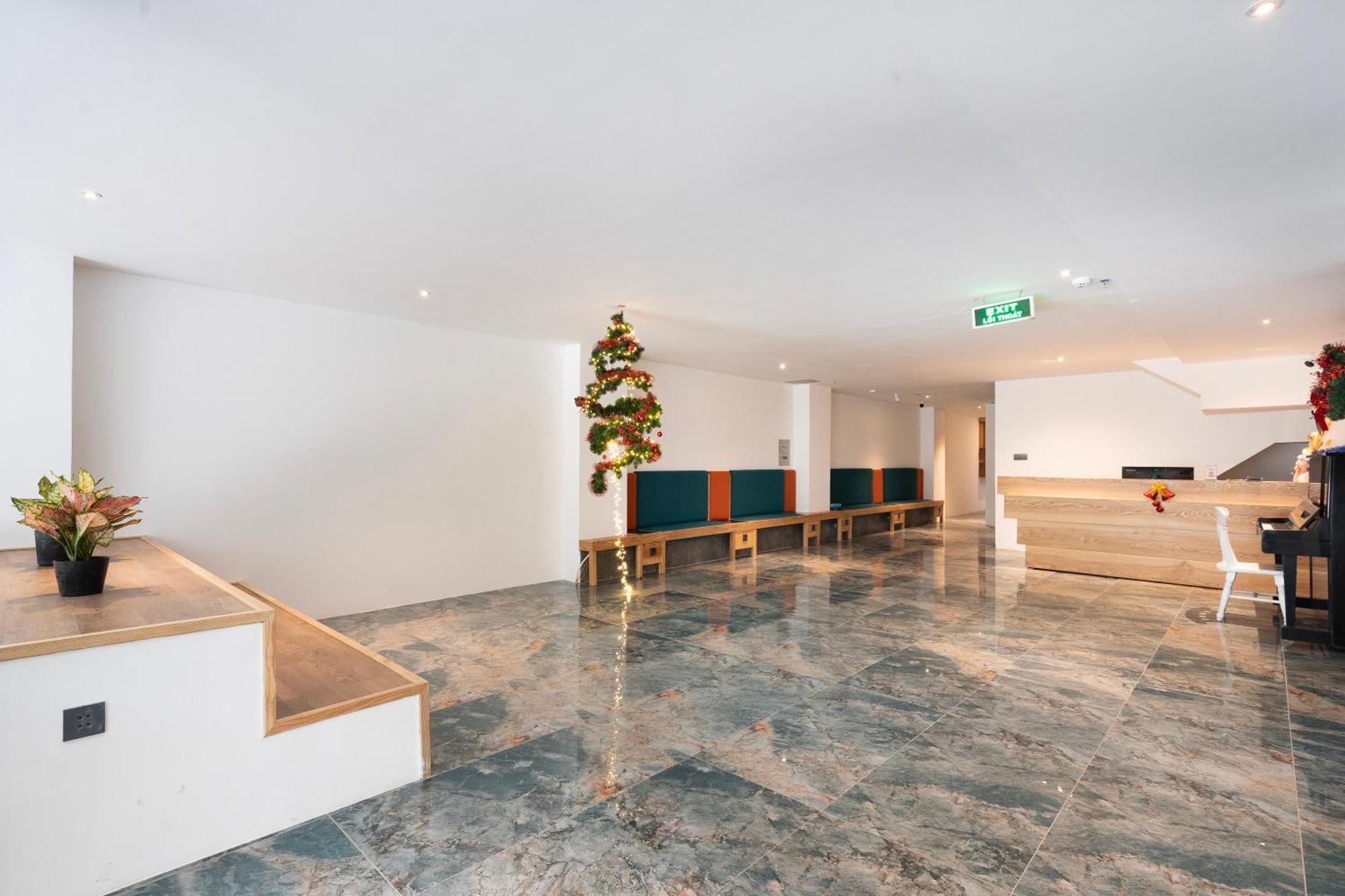 Haven Hut Riverside Hotel Хошимин Экстерьер фото