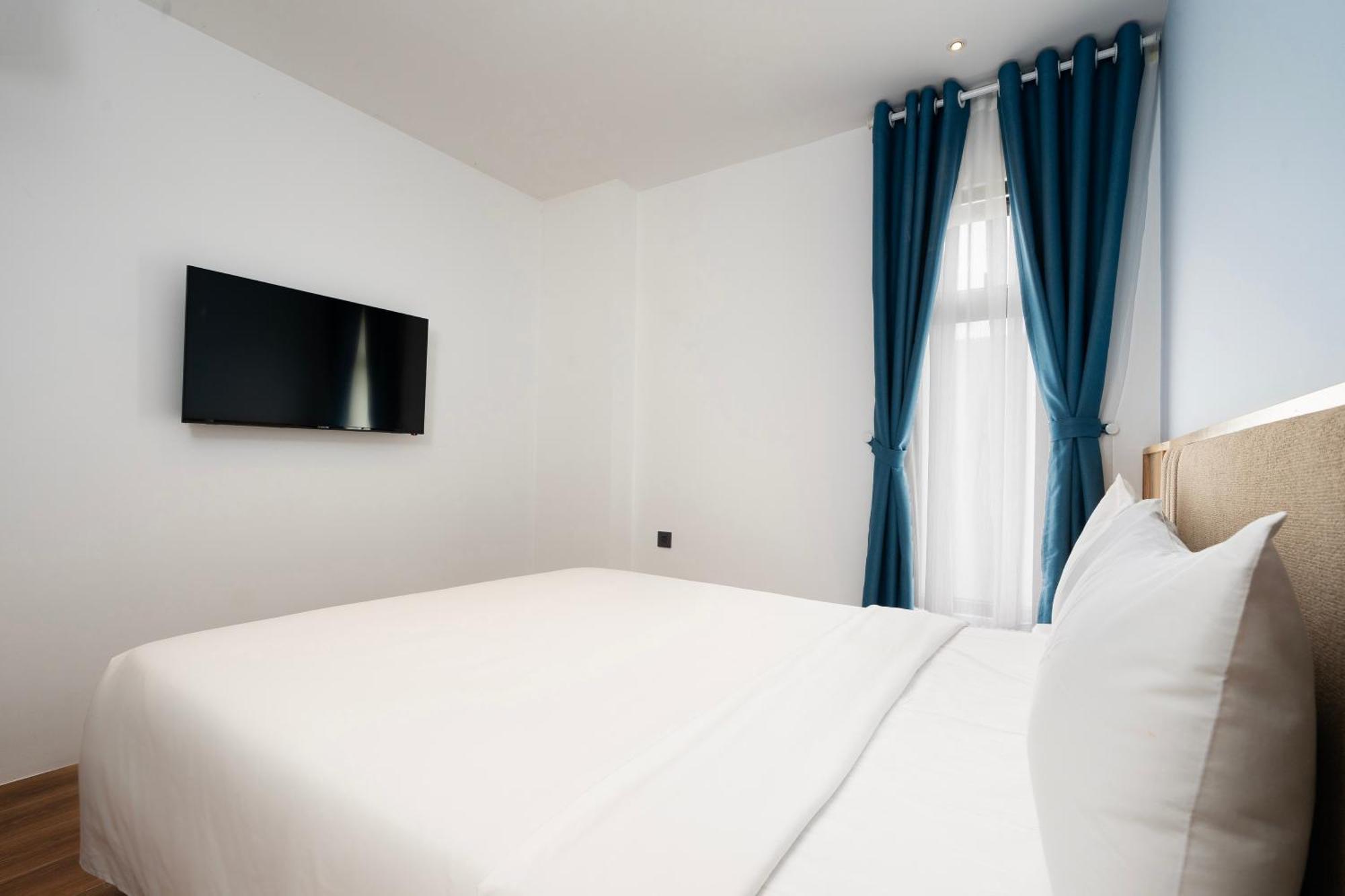 Haven Hut Riverside Hotel Хошимин Экстерьер фото